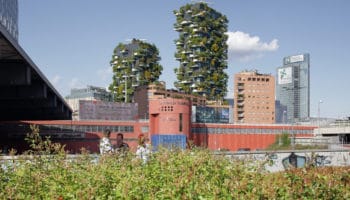 Le premier-immeuble forêt du monde