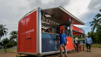 Aide aux populations démunies, une initiative de développement durable par coca cola qui propose d’installer des kiosques de purification d’eau