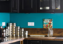 cuisine-bois-bleu-noir-trecobois
