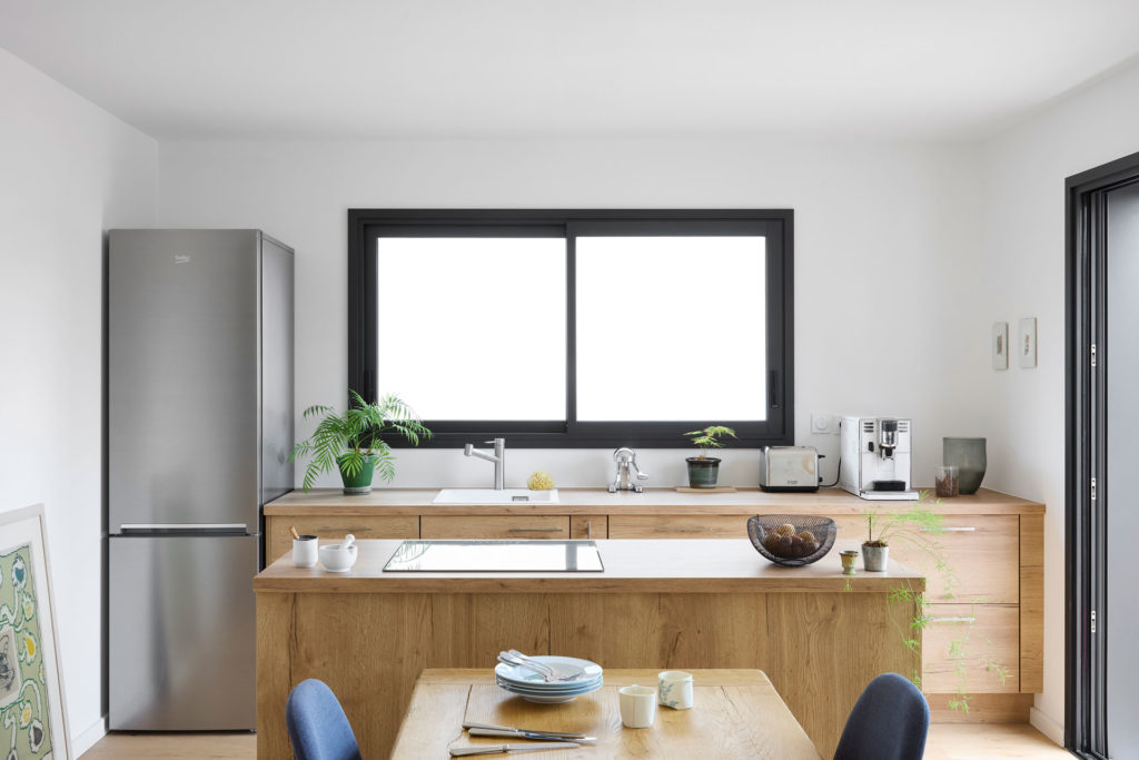 cuisine-moderne-bois-ilot-trecobois