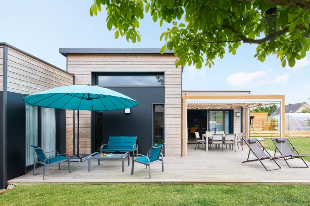 maison-bois-jardin-detente-trecobois