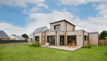 Maison en bois lumineuse