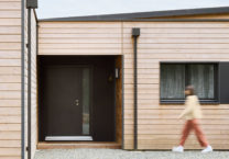 porte-entrée-maison-bois-trecobois