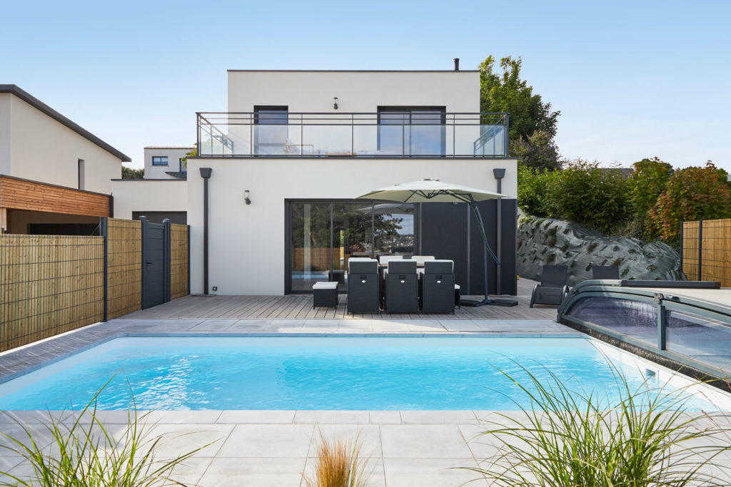 maison-avec-piscine-trecobat-green