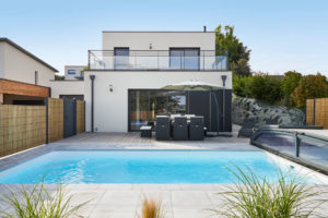 maison-avec-piscine-trecobat-green