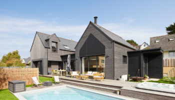Maison bardage noir