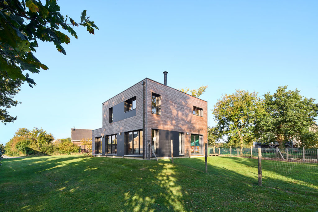 maison-bois-cubique-étage-4chambres