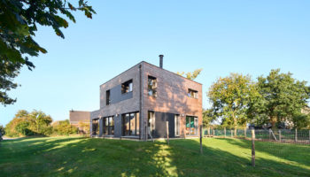 Maison bois à étage cubique 4 chambres et garage