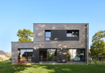 maison-bois-étage-4chambres-jardin