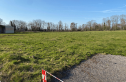 Terrain à Bernac-Debat 65360 1050m2 59242 € - BJE-25-04-04-2