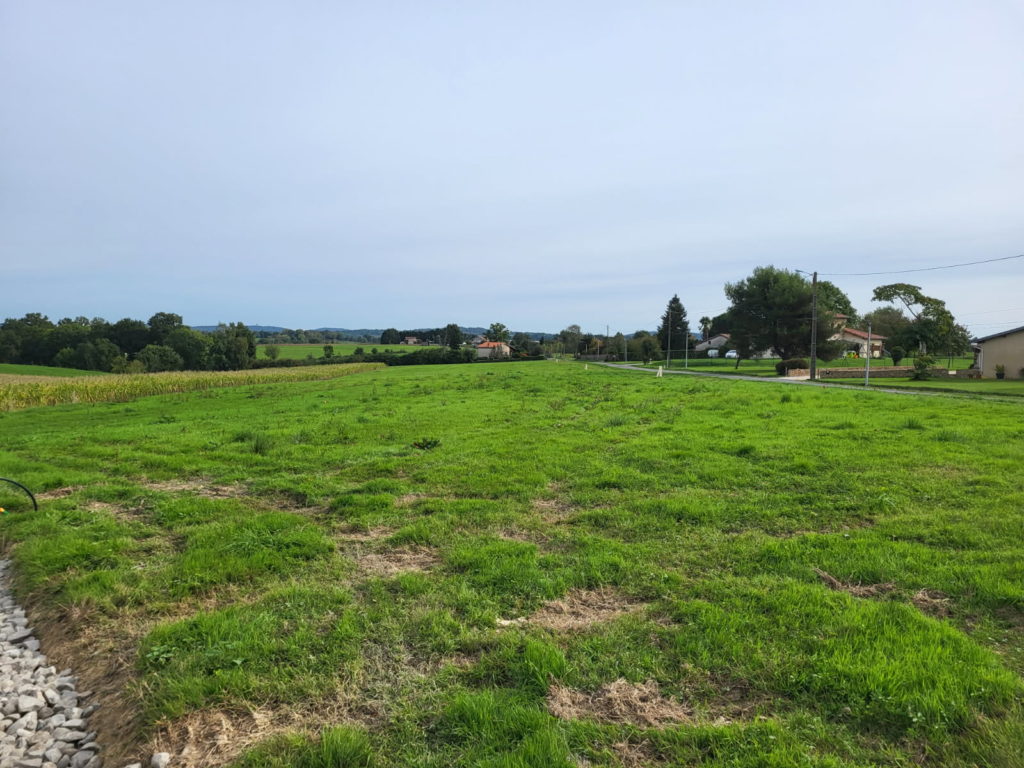 Terrain à Saint-Gaudens 31800 986m2 29580 € - FRSC-25-11-24-14