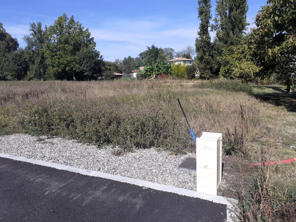 Terrain à Salles-sur-Garonne 31390 662m2 71000 € - FRSC-26-03-23-21