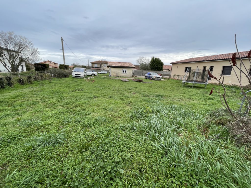 Terrain à Lherm 31600 500m2 105000 € - FRSC-26-02-16-13