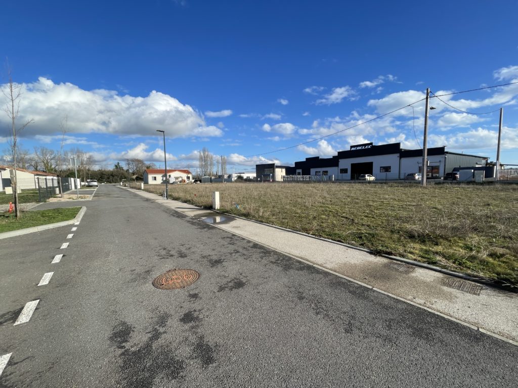 Terrain à LHERM 31600 533m2 88000 € - FRSC-26-03-02-5