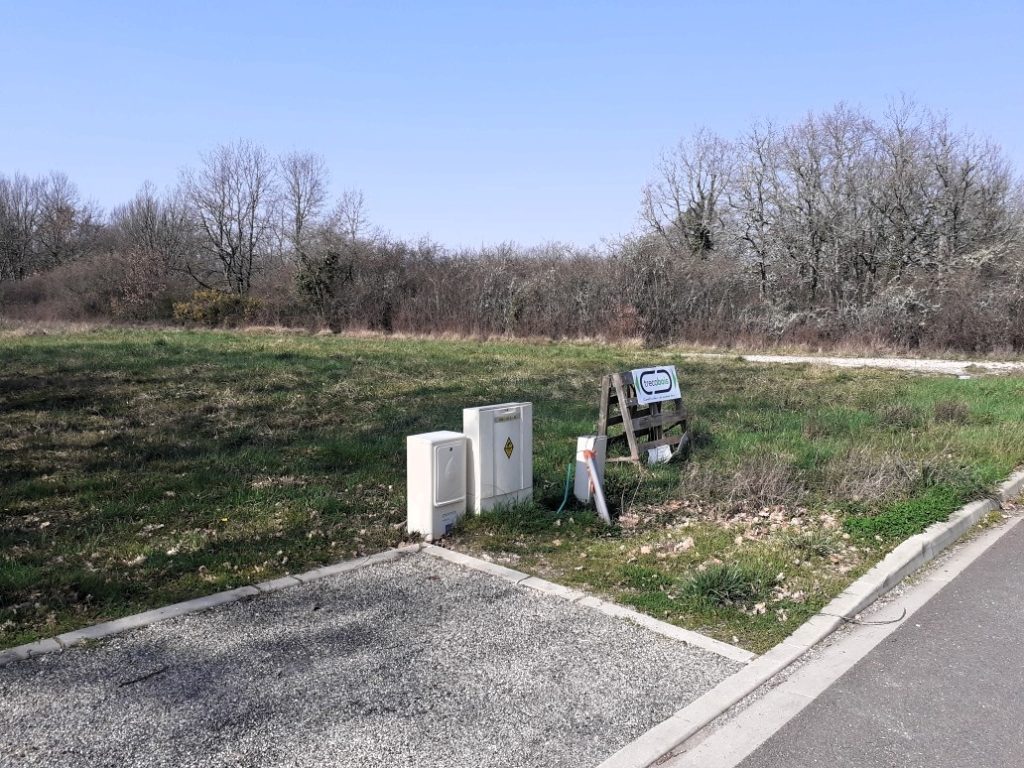 Terrain à Montbartier 82700 1000m2 95000 € - PBRU-26-03-02-53