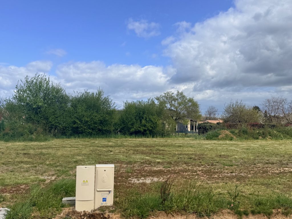 Terrain à Tecou 81600 713m2 57000 € - SAET-26-06-15-44