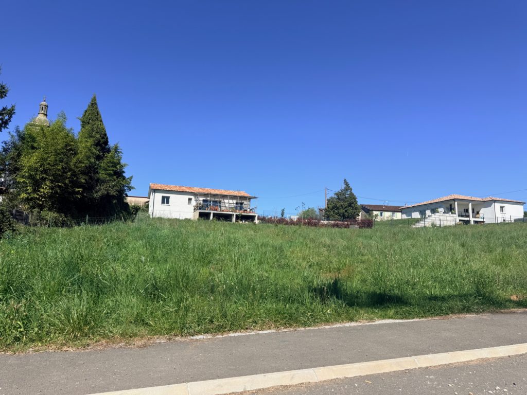 Terrain à BELLEGARDE 81430 854m2 73000 € - SAET-26-08-10-49