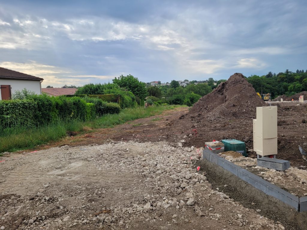 Terrain à Saintes 17100 630m2 81900 € - OLNA-26-05-26-39